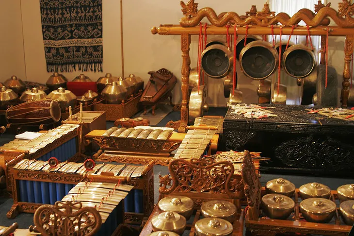 Alat musik Gamelan Kyai Semanan